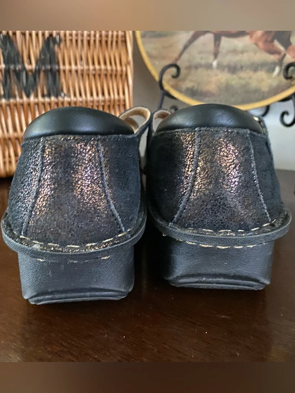 Alegria Women's 9.5-10 Dayna Mary Jane Peek-A-Boo Gold Bronze Shoes EU-40 Nurse